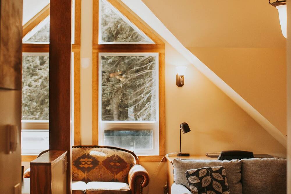 Photo of Livingroom in Calgary