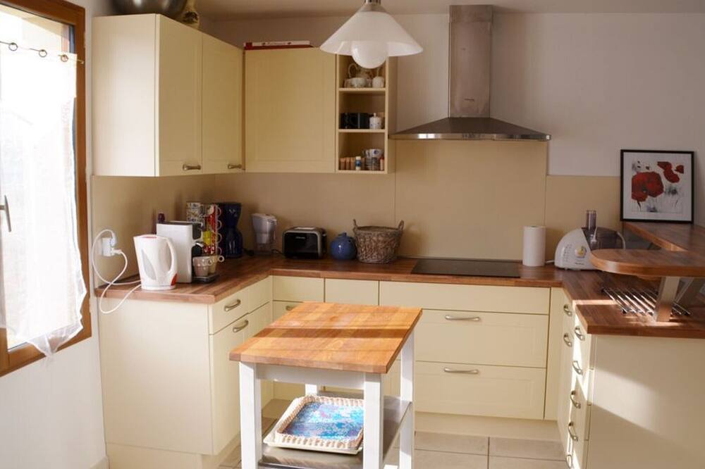 Photo of Kitchen in Auxy