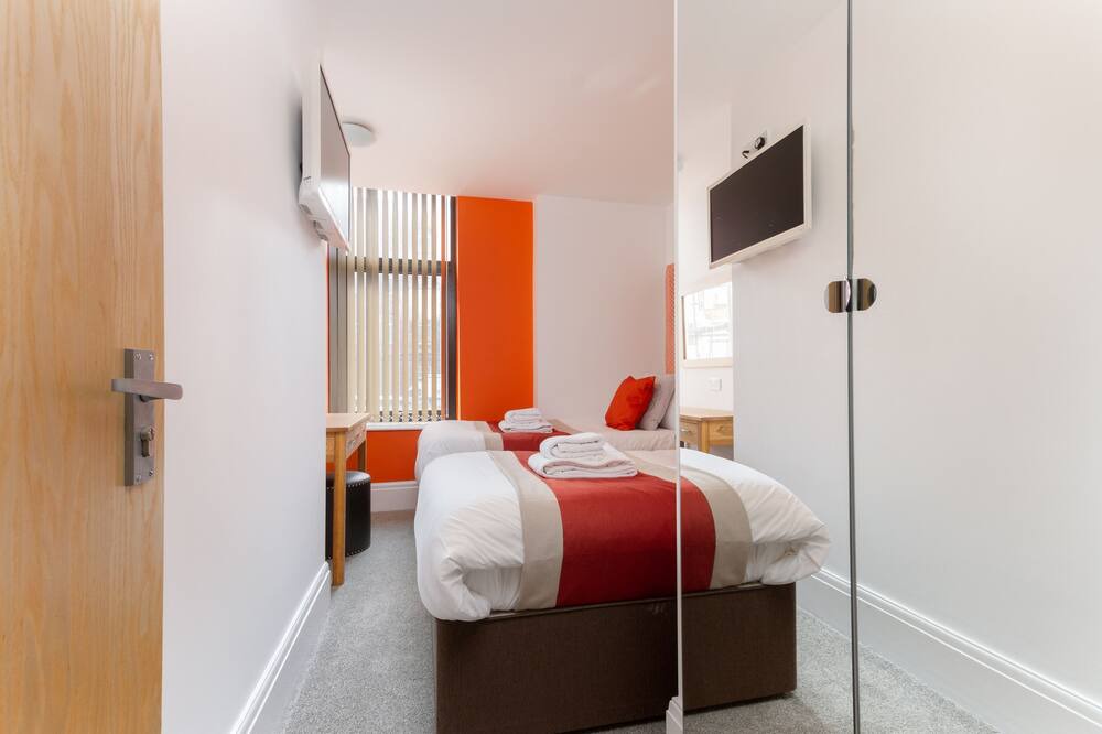 Photo of Others in North Shore