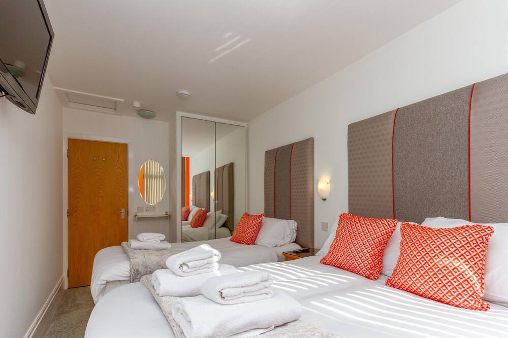 Photo of Others in North Shore