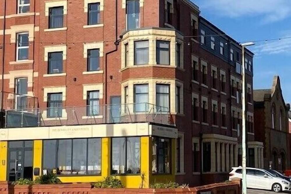 Photo of Others in North Shore