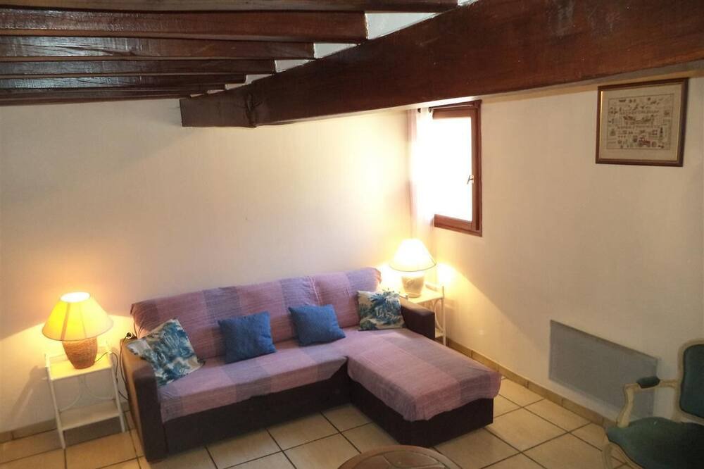 Photo of Bedroom in Saint-Etienne-sous-Bailleul