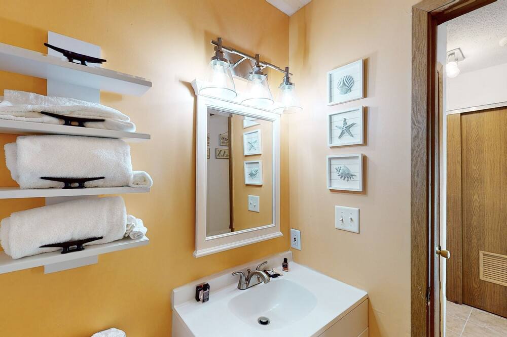 Photo of Bathroom in Osage Beach