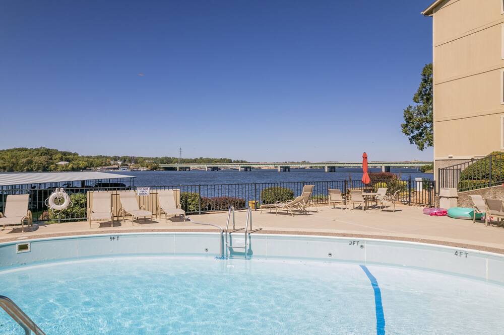 Photo of Outdoor in Osage Beach