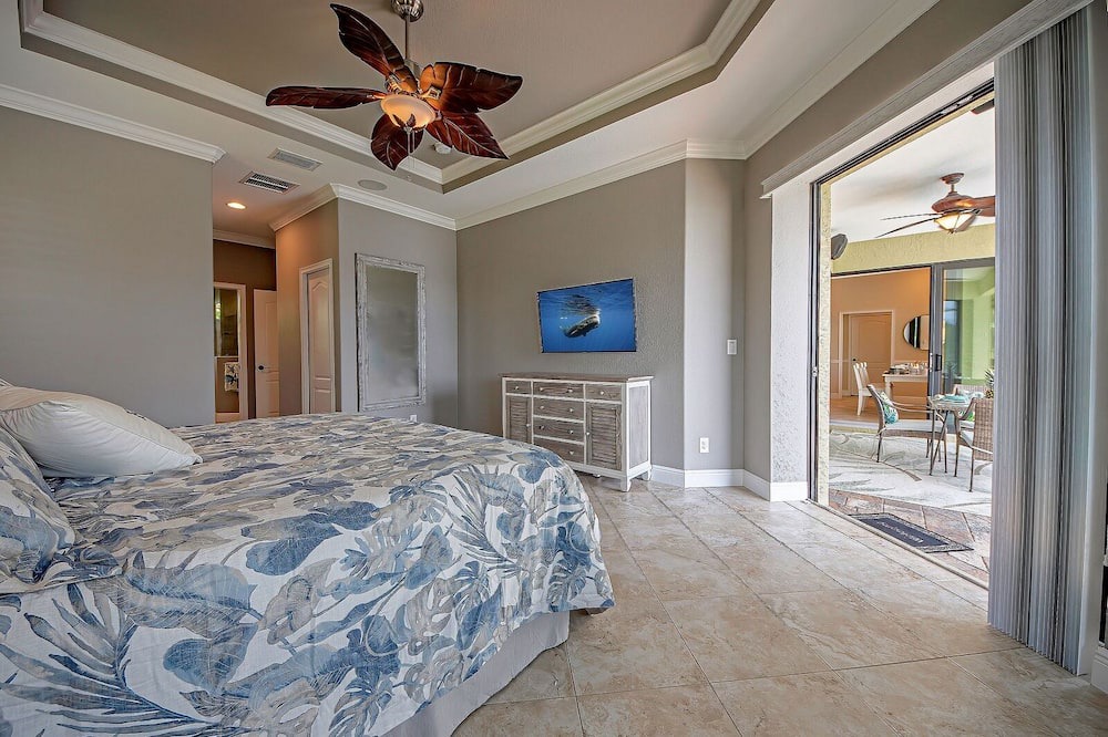 Photo of Bedroom in Rotonda Sands