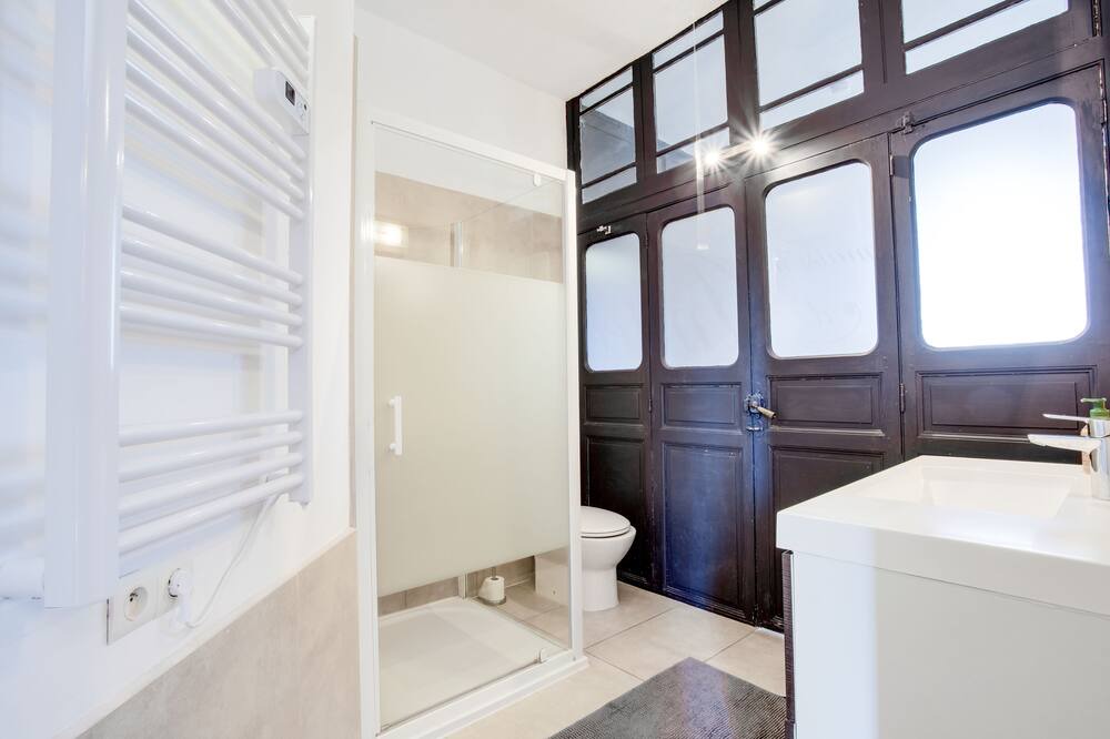 Photo of Bedroom in Villegailhenc