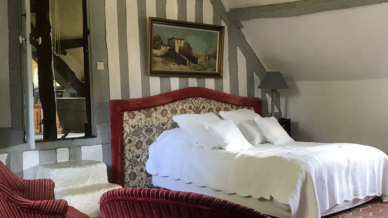 Photo of Others in Annebault