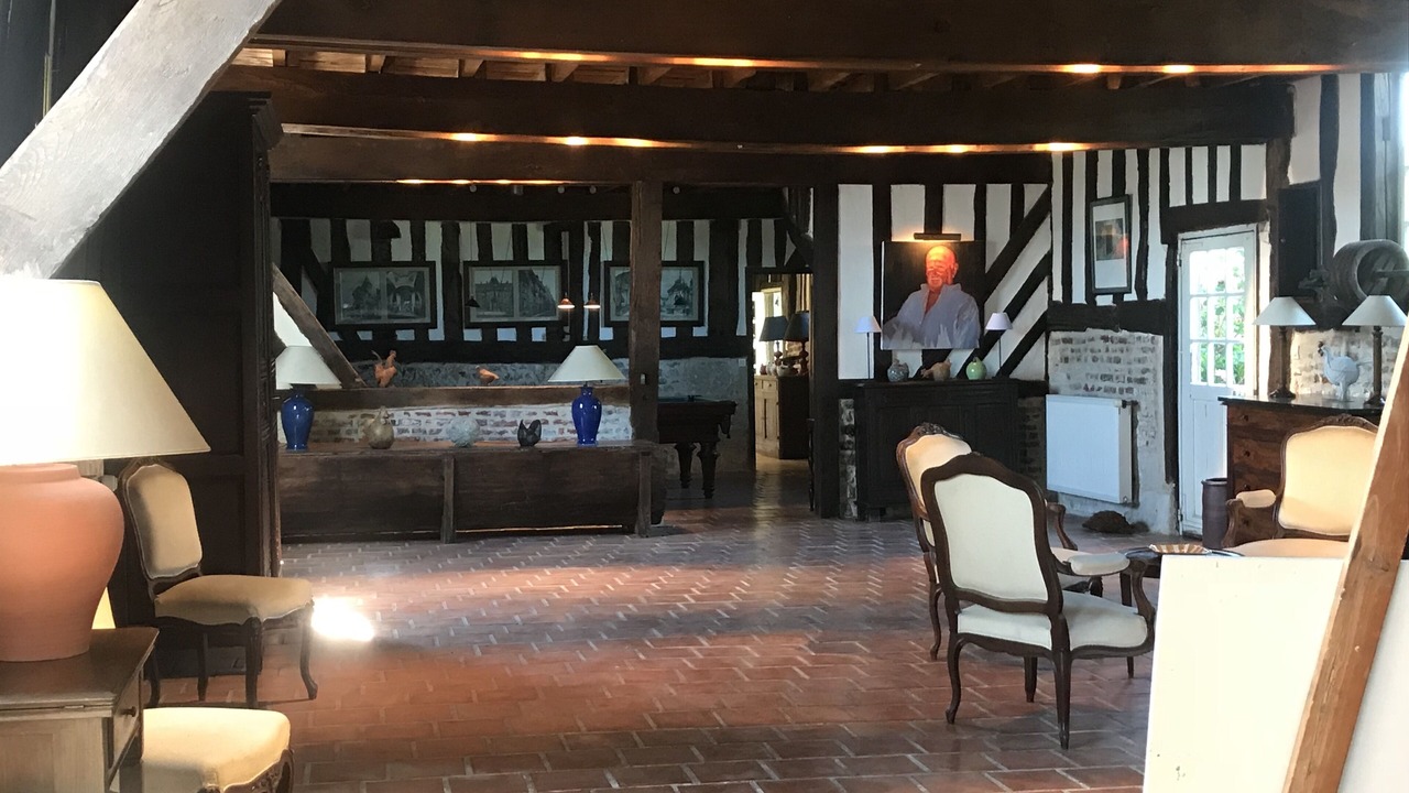 Photo of Others in Annebault