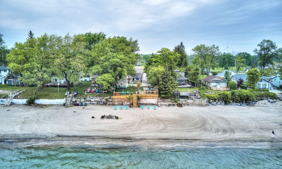 Photo of Others in Point Abino