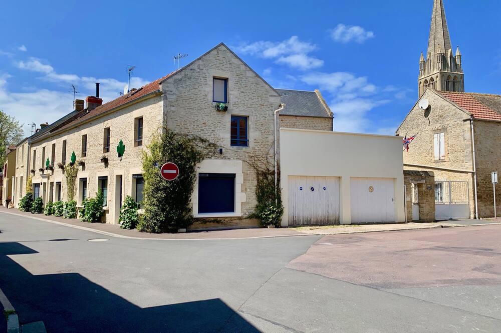 Photo of Outdoor in Bernieres-sur-Mer