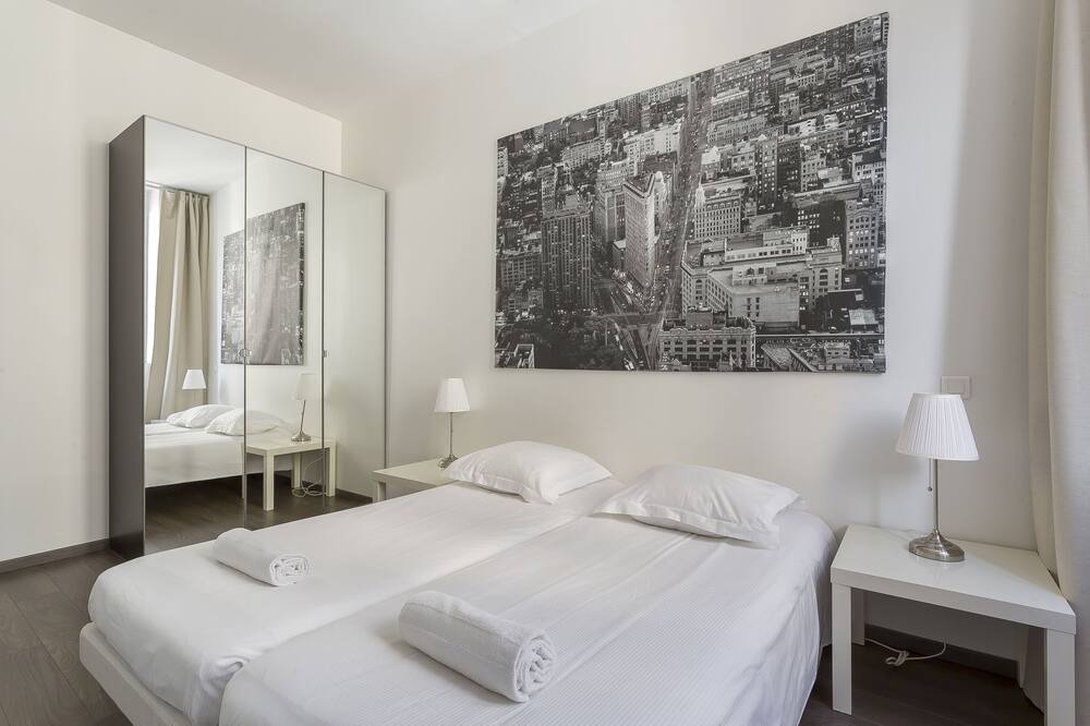 Photo of Others in La Croix Rousse