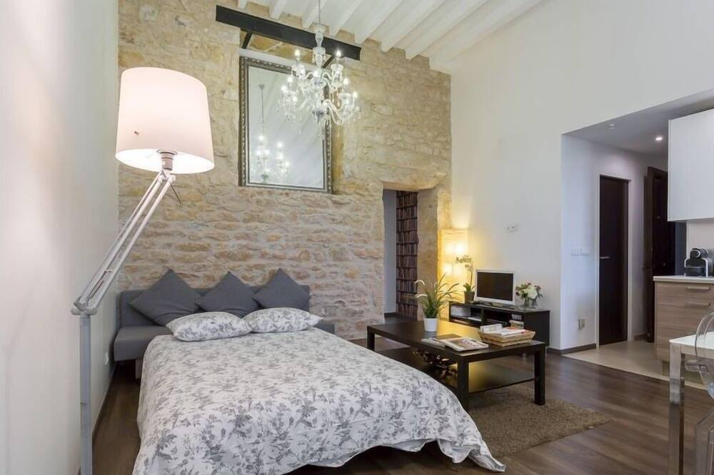 Photo of Bedroom in La Croix Rousse