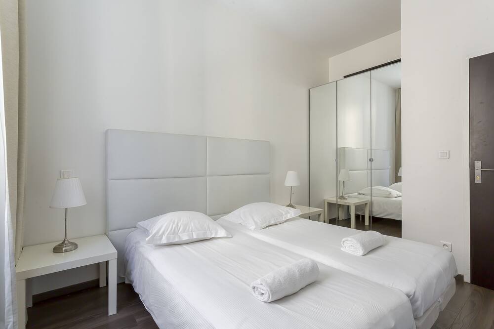 Photo of Others in La Croix Rousse