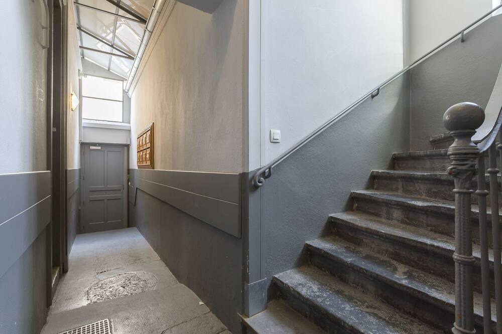 Photo of Others in La Croix Rousse