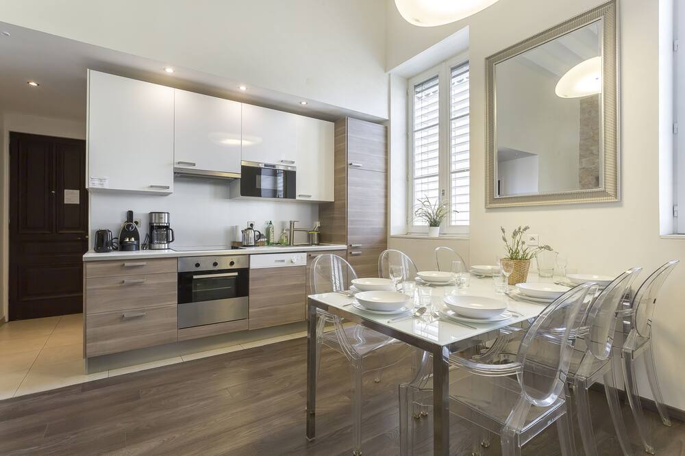 Photo of Others in La Croix Rousse