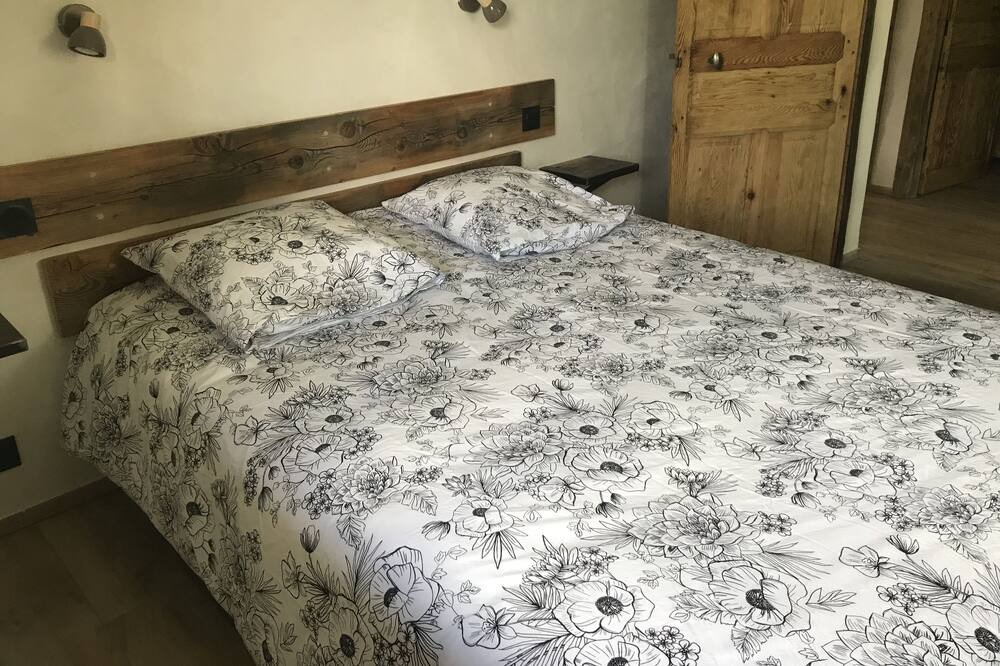 Photo of Bedroom in Barcelonnette