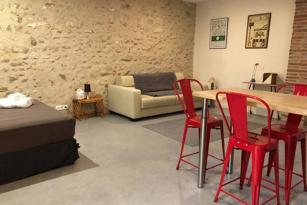 Photo of Bedroom in Saint-Genis