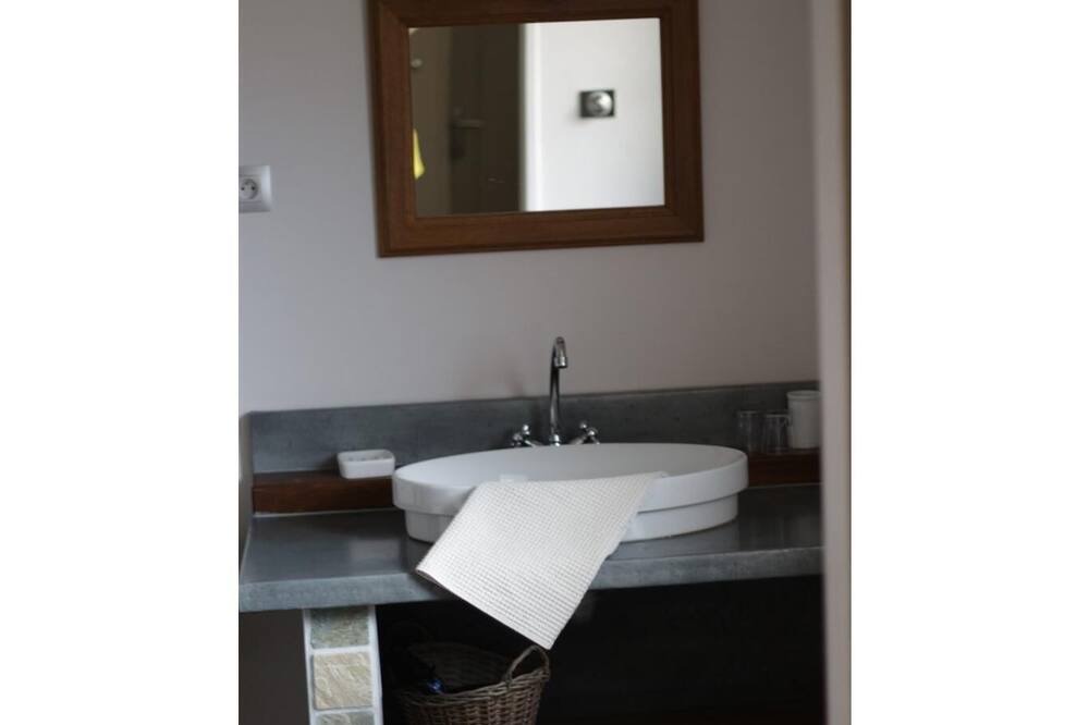 Photo of Bathroom in Kintzheim