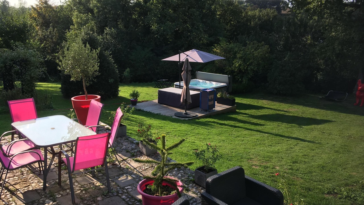 Photo of Outdoor in Montcavrel