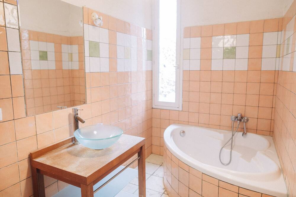 Photo of Bathroom in Theza