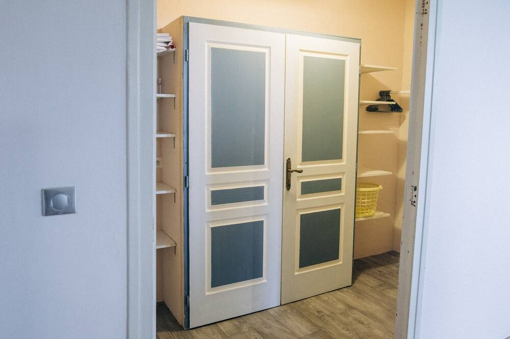 Photo of Bedroom in Theza