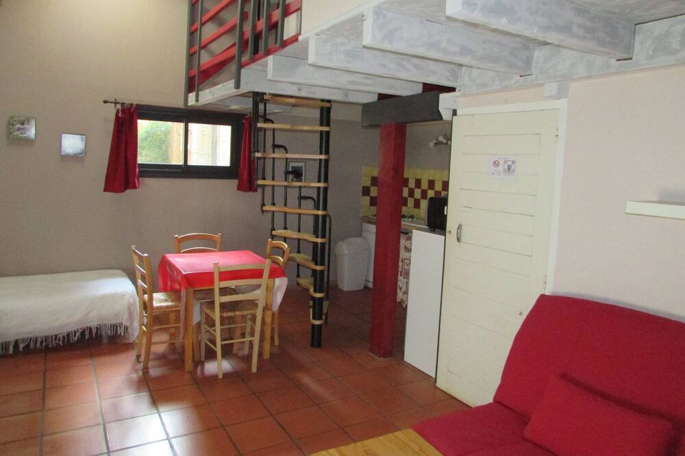 Photo of Bedroom in Saint-Nazaire
