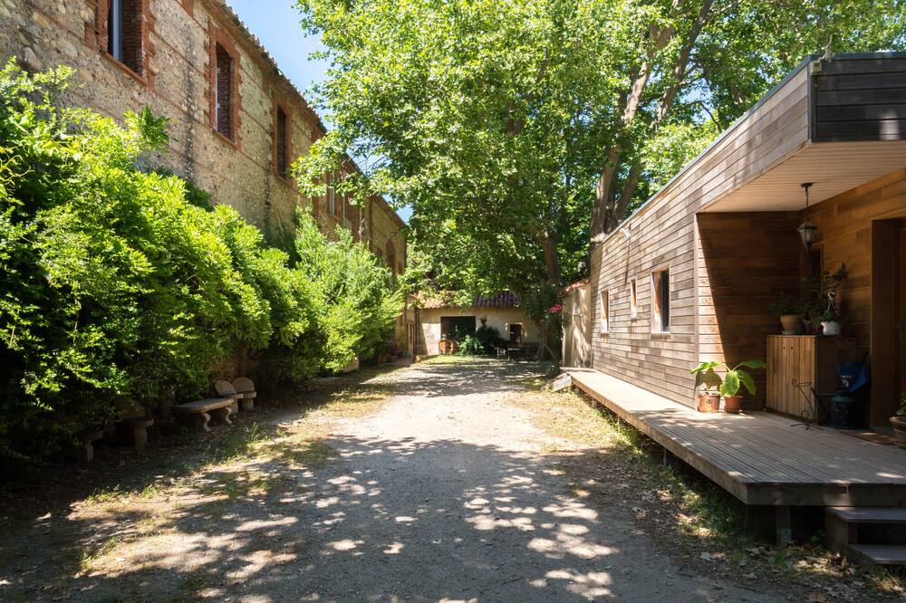 Photo of Outdoor in Theza