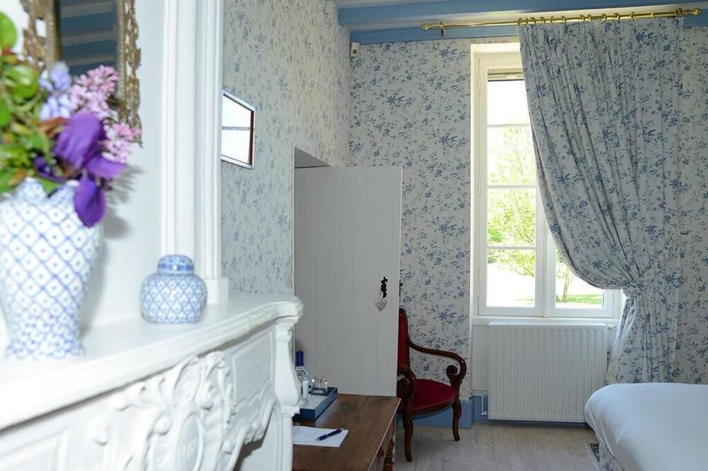 Photo of Others in Saint Palais