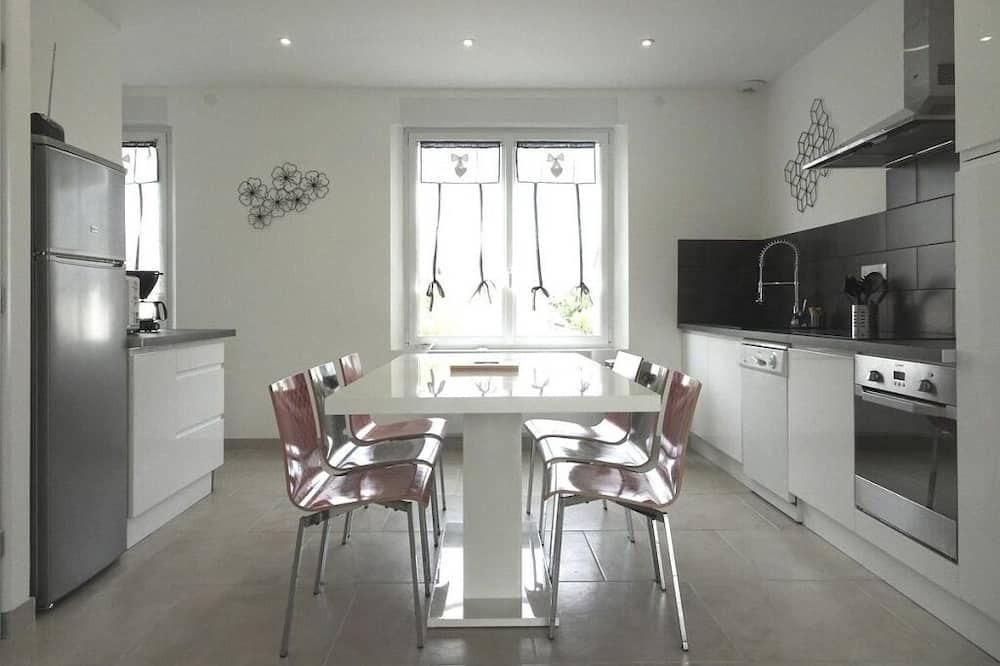 Photo of Kitchen in Saint-Germain-sur-Morin
