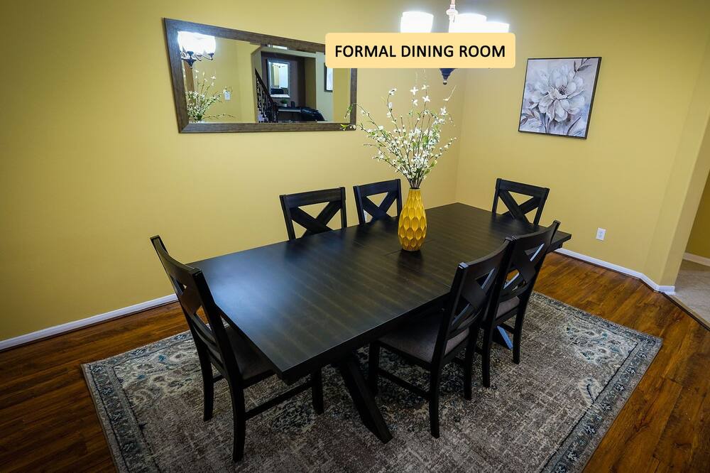 Photo of Kitchen in Riverpark West