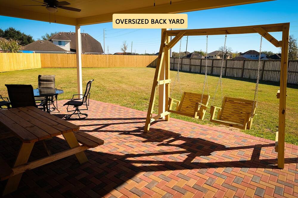 Photo of Patio Balcony in Riverpark West