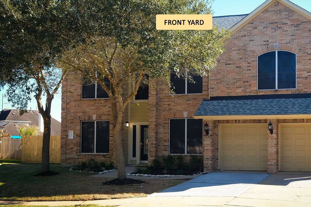Photo of Outdoor in Riverpark West