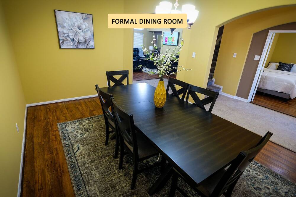 Photo of Kitchen in Riverpark West