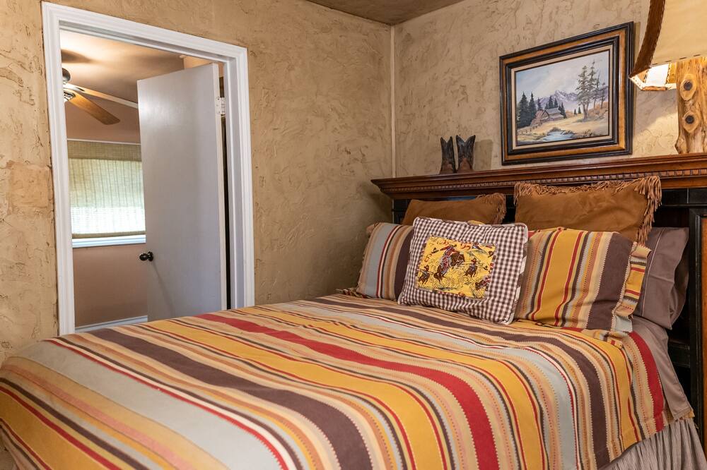 Photo of Bedroom in Satin