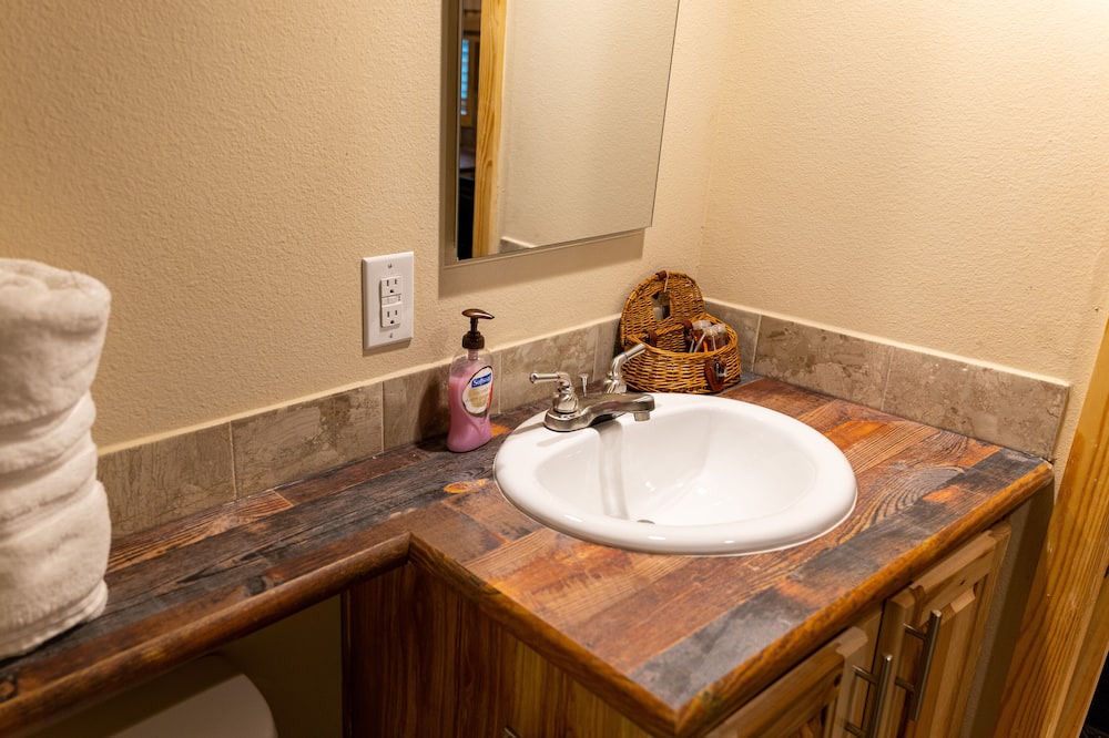 Photo of Bathroom in Satin