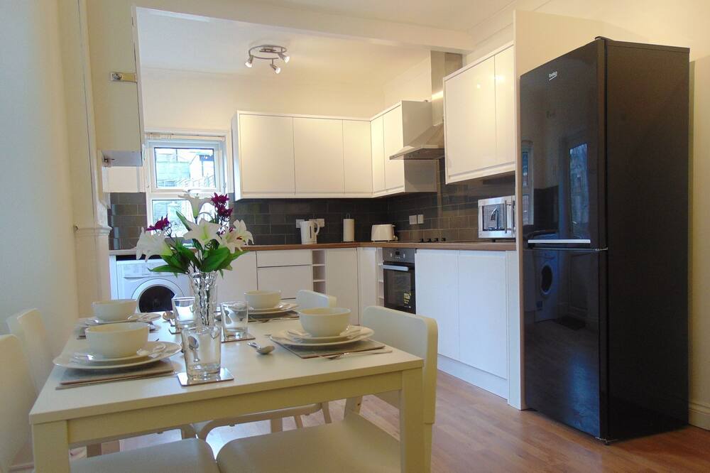 Photo of Others in Plumstead