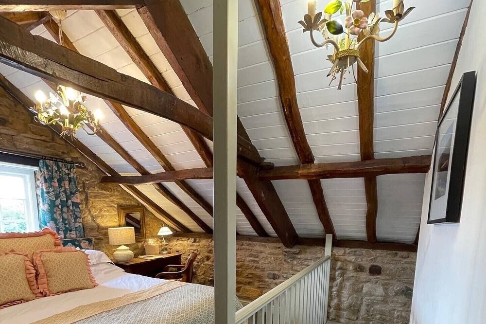 Photo of Others in Crayke