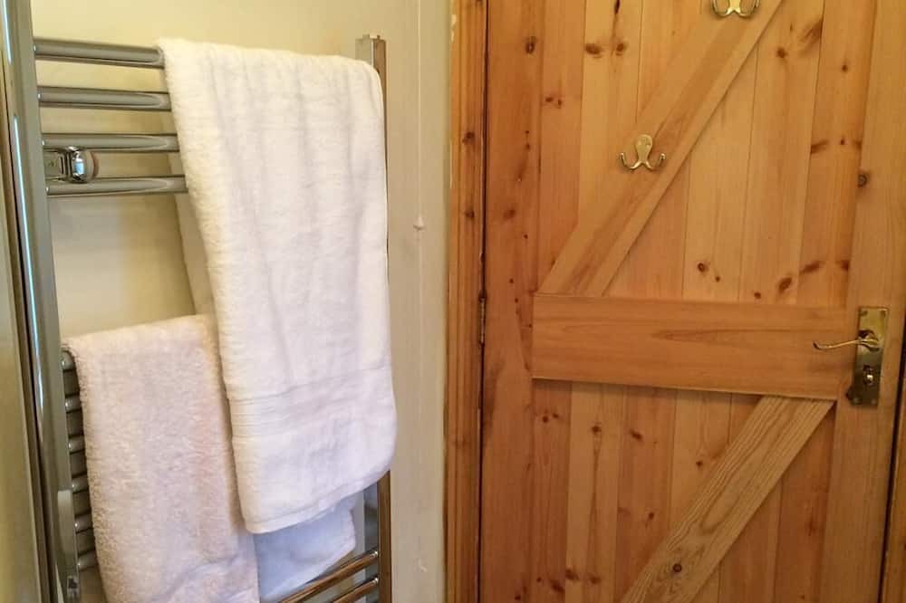 Photo of Bathroom in Leadhills