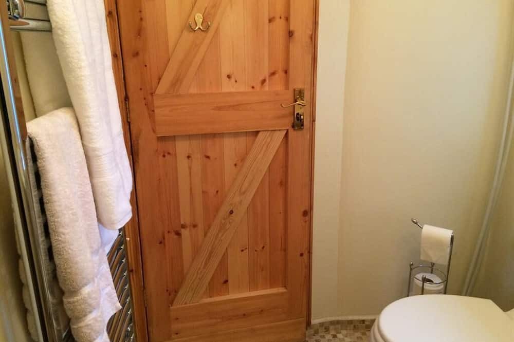 Photo of Bathroom in Leadhills