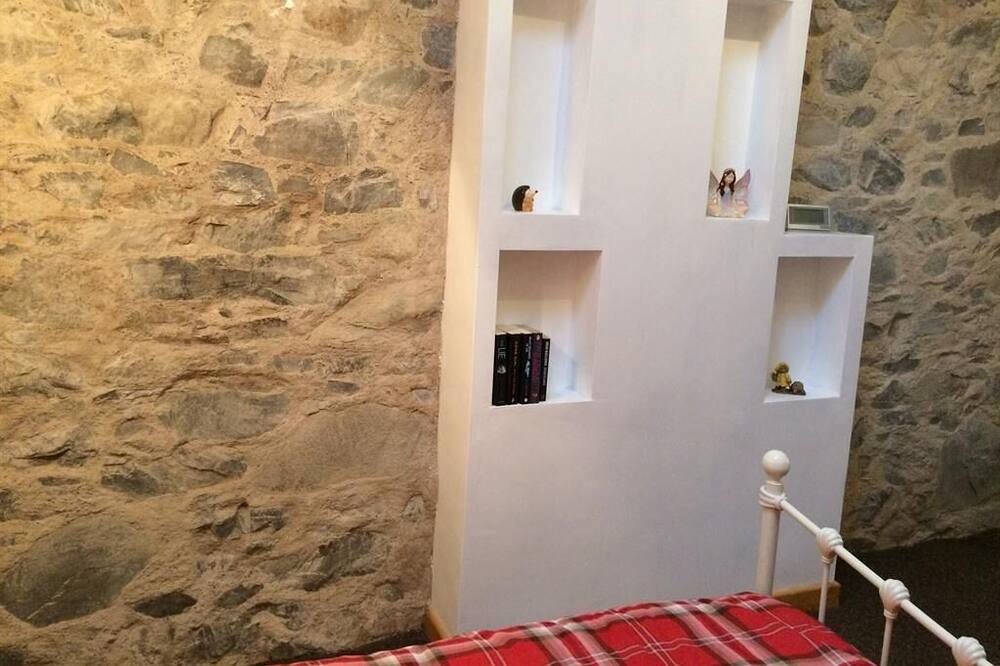 Photo of Bedroom in Leadhills