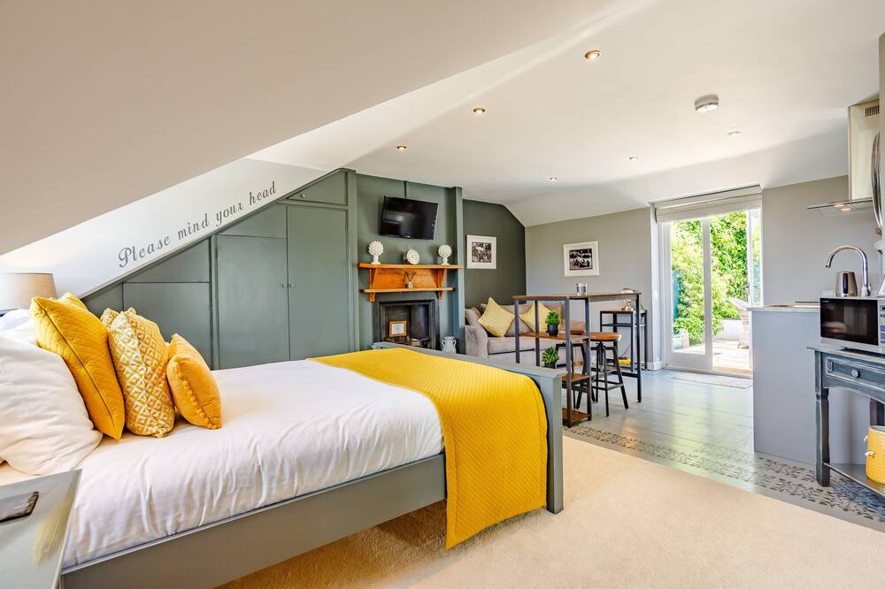 Photo of Others in Tidenham