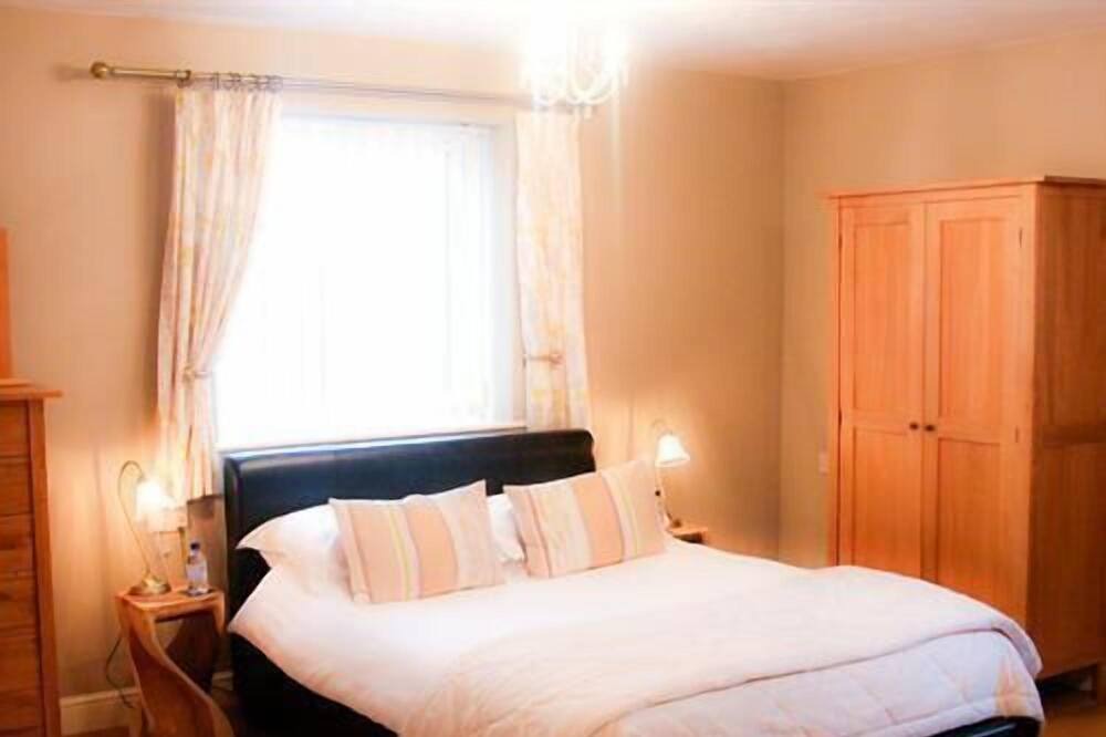 Photo of Others in Horton