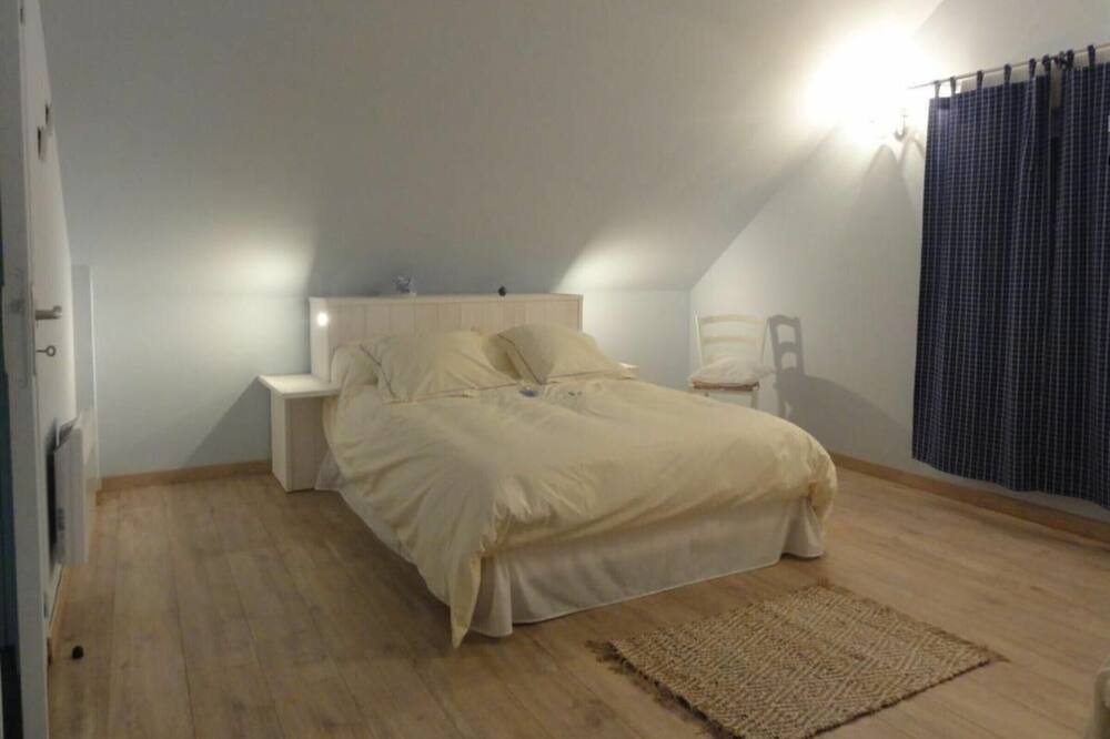 Photo of Bedroom in Trainou