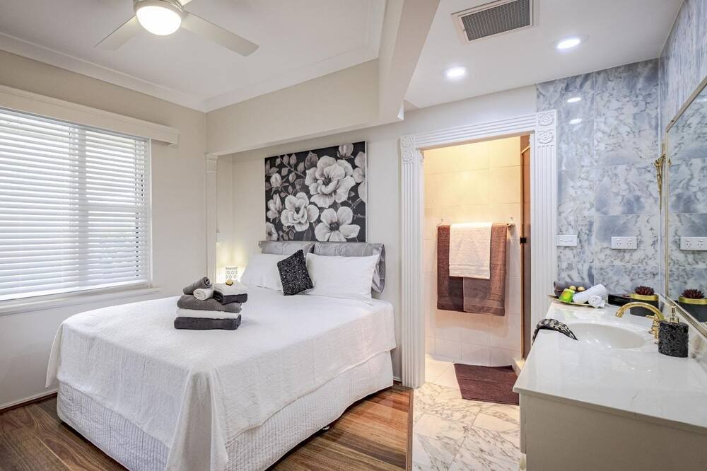 Photo of Bedroom in Wamberal