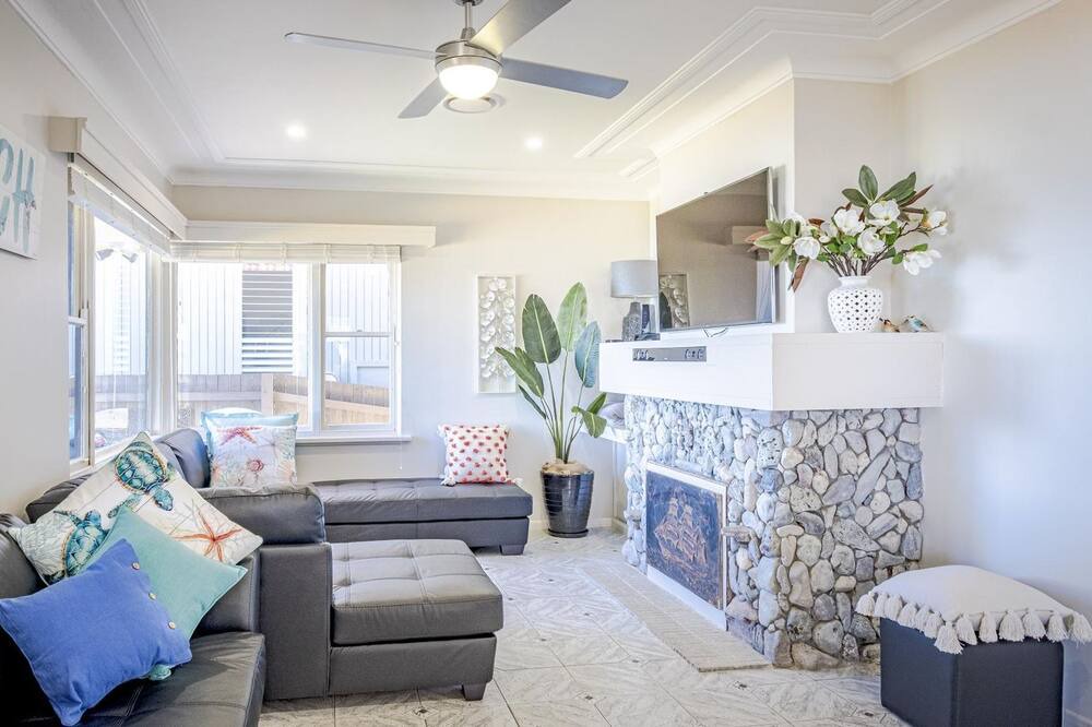 Photo of Livingroom in Wamberal