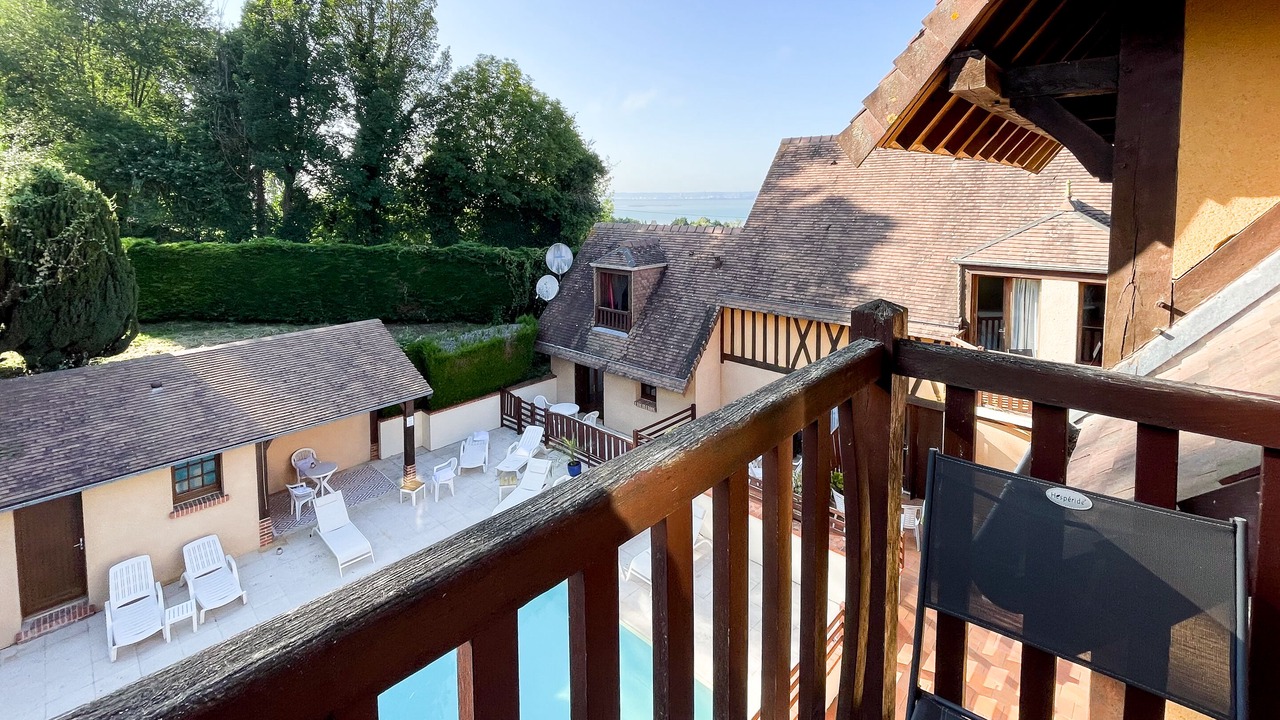 Photo of Patio Balcony in Pennedepie