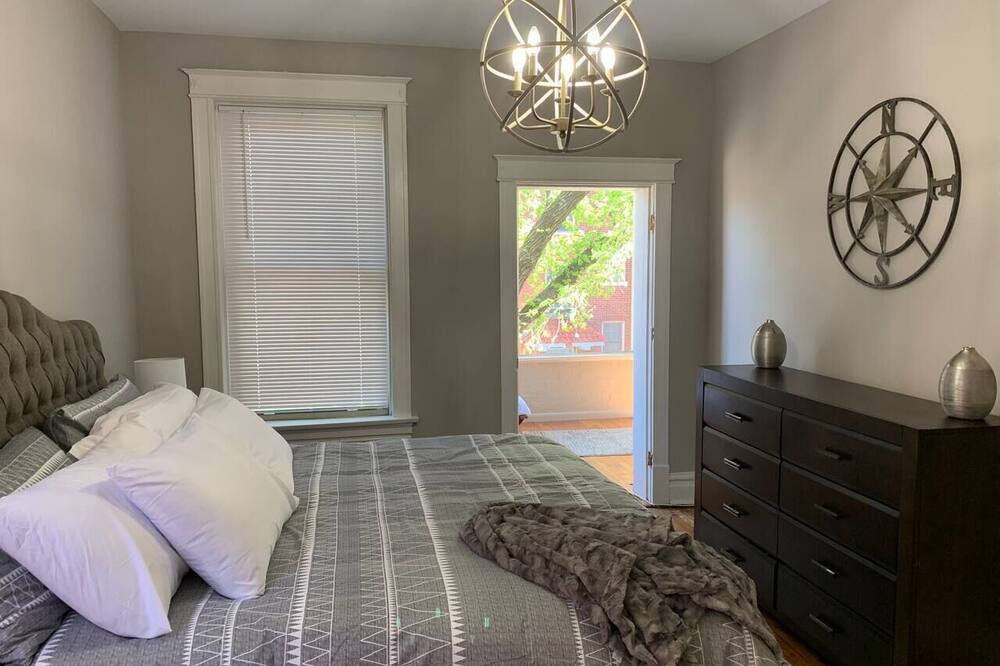 Photo of Bedroom in Shaw