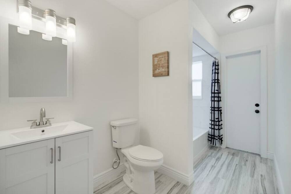 Photo of Bathroom in Ballast Point