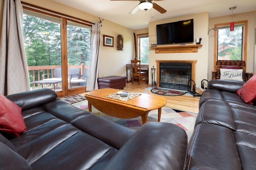 Photo of Livingroom in North Creek