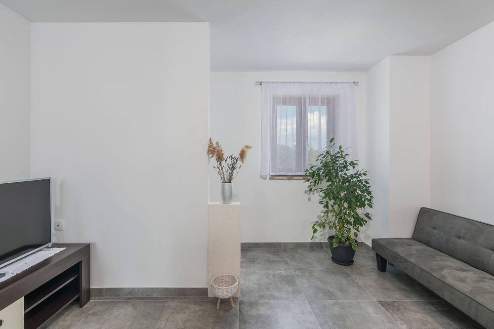 Photo of Livingroom in Pican